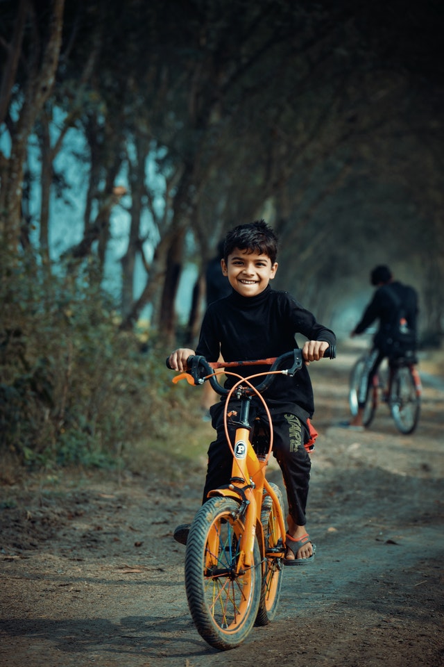 Radfahren für Kinder verbieten